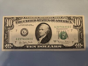 Series 1977 A $10 Ten Dollar Bill FRN Federal Reserve Bank of Chicago, Illinois - Picture 1 of 24