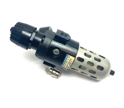 Wilkerson CB6-03-000A Filter Regulator Manual Drain 0-125psi - Image 1 of 4