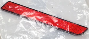 HARLEY DAVIDSON Left Reflector RED OEM HD Reflector 59371-98 - Foto 1 di 2