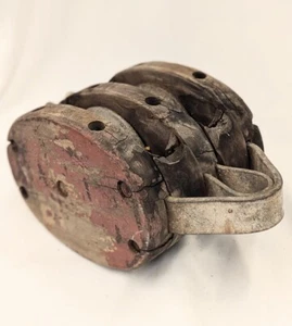 Antiker Flaschenzug Block und Tackle Holz und Gusseisen - Bild 1 von 5