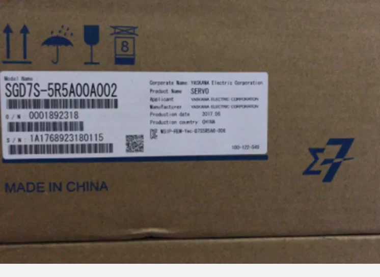 SGD7S-5R5A00A002 1PCS NEW Yaskawa Servo Drive SGD7S-5R5A00A002 - Image 1 of 1