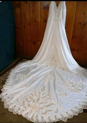 Lili Bridal Wedding Dress size 16 white Satin Cathedral Train Beautiful! #20 - Image 1 of 4