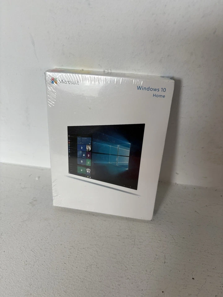 Microsoft Windows 10 Home Italian Version USB, 32-Bit / 64-Bit Brand New Sealed - Image 1 of 4