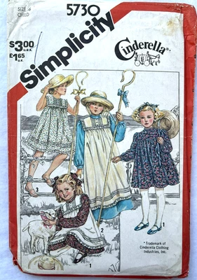 Vestido, delantal, solero con patrón de simplicidad 5730 para niñas talla: 6 cuento de hadas Foto 1 de 3