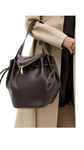 Bottega Veneta Beak Large Brown Calfskin Shoulder Bag - Picture 1 of 20