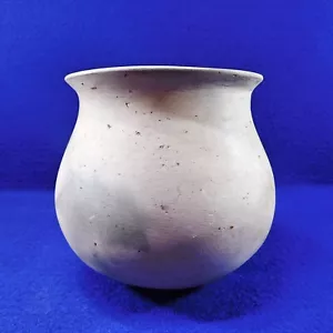 Vintage Mid Century Wood Fired Beige Clay Pot Signed Lincks 5.5" AS IS - Picture 1 of 10