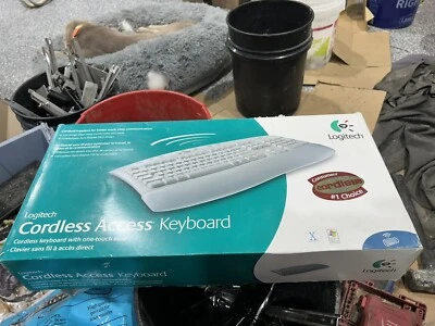 Vintage Logitech Access Wired Keyboard Model 967225-0403 New Open Exterior Box - Image 1 of 4