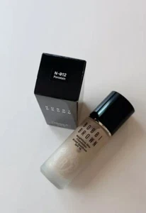 NEW BOBBI BROWN Weightless Skin Oil-Controlling Foundation SPF 15 PROCELAIN FS - Picture 1 of 6