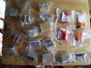 JOB LOT OF RARE REVELL 1/87 SCALE TRUCK RACING KITS AND ACCESSORIES - Picture 1 of 6