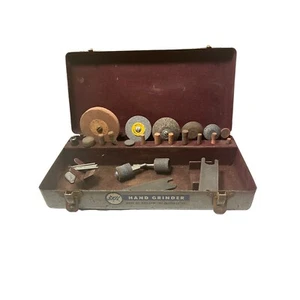 VINTAGE SKIL Scatola Metallo VECCHIA CASSETTA DEGLI ATTREZZI IN METALLO con Ruote Macinatrice Asst Taglie 20+ Pz - Foto 1 di 12
