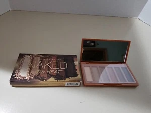 Urban Decay Naked Petite Heat Eyeshadow Pallet - Picture 1 of 5