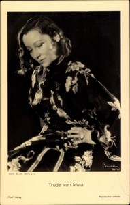 Postcard actress Trude von Molo, portrait, ring, dress - 3518811