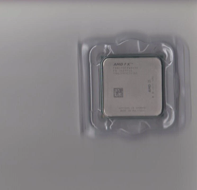 AMD FX-8370 octa-core (8 núcleos) 4 GHz 125 W FD8370FRW8KHK Foto 1 de 1