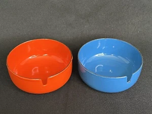 MCM Vtg VIKING POLAND Steel Enamel Set of 2 Ashtrays 3.5" / 9 cm Red & Blue - Picture 1 of 9