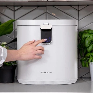 enrich360 Eco 5 Food Cycler Food Waste Processor Kitchen Waste Dehydrator 5L - Picture 1 of 14