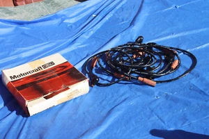 NOS  MOTORCRAFT SPARK PLUG WIRE SET D1AZ-12259-G - Picture 1 of 5