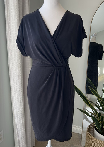 VETEMENTS Abito Express scollo a V manica corta finto avvolgente midi nero donna XS carriera funerale