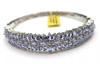 Brazalete brazalete en aerosol con racimo de piedras preciosas de tanzanita púrpura de plata de ley Foto 1 de 4