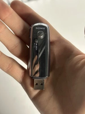 Reproductor de música digital Sony Walkman nuevo con etiquetas E003F ¡¡En venta como está!!! Foto 1 de 4