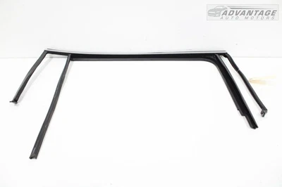 2018-24 VOLKSWAGEN TIGUAN REAR RIGHT SIDE DOOR WINDOW GLASS RUN CHANNEL SEAL OEM - Image 1 of 4