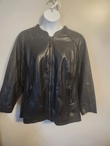 Catherines Black Faux Leather Quilted Trim Swing Jacket 2X - Picture 1 of 7