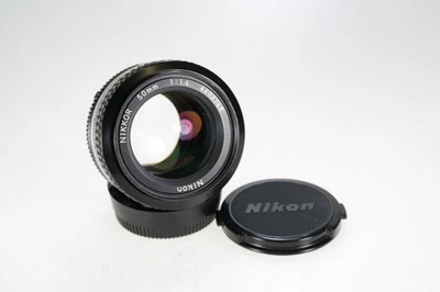 Nikon Nikkor 1.4/50 mm #4403745 Nikon Ai - Image 1 of 3