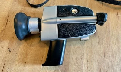 Bauer C2M Super Schmalfilmkamera im Super-8-Format - Bild 1 von 4