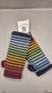 BNWT Pachamama Vancouver Wriswarmer Multicoloured Onesize - Picture 1 of 4