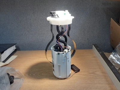 Bomba de combustible Bosch WFX101070 para Land Rover Discovery 1999-2004 Foto 1 de 4