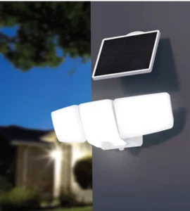 Lutec Motion Activated Solar Security Light (open box) - Picture 1 of 3