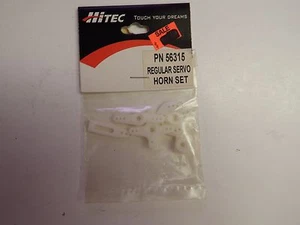 HiTEC - JUEGO DE SERVO CUERNOS REGULARES - Modelo # PN56315 - Imagen 1 de 2