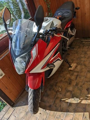 Motorrad Honda CBR 650 - Bild 1 von 4