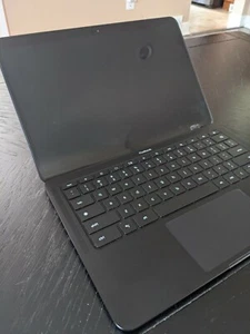 Google Pixelbook Go 13.3" (128GB SSD, Intel Core i5 10th Gen. 1.30GHz, 8GB)  - Picture 1 of 5