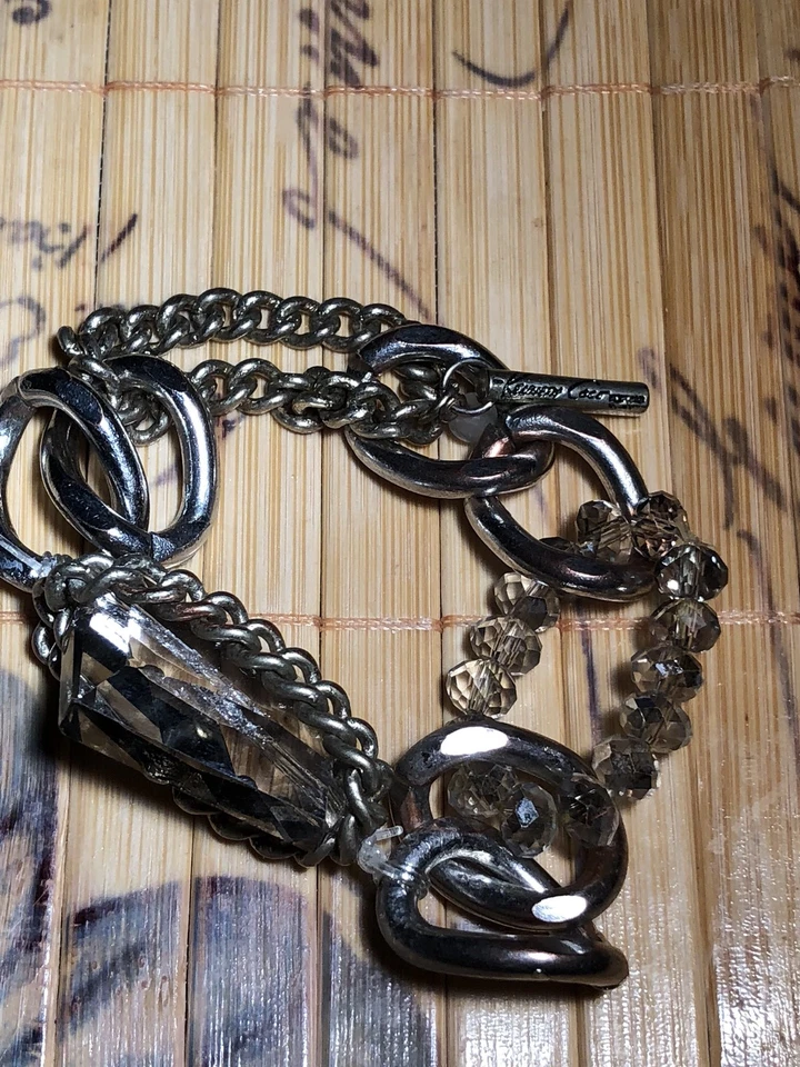 Brazalete Kenneth Cole Grueso Cuarzo Cristal Corte Diamante Bolas de Vidrio Eslabón Plata  Foto 1 de 4