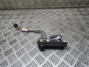 KIA STONIC 2019 4 ISG interruptor de arranque trasero botón liberación y cámara 95760-H8100 OEM - Imagen 1 de 5