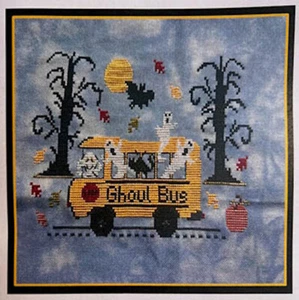 Ghoul Bus ~ Pickle Barrel Designs - Bild 1 von 1