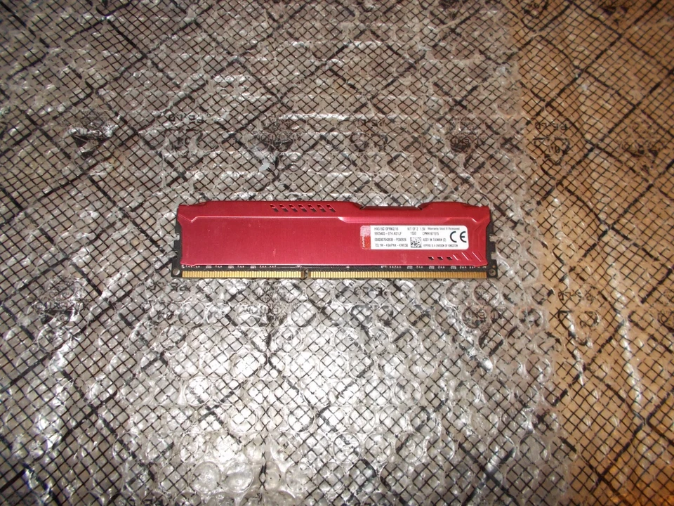 8GB Kingston HyperX Fury PC3-12800 1600mhz Non-ECC DDR3 Ram HX316C10FRK2/16 - Image 1 of 1