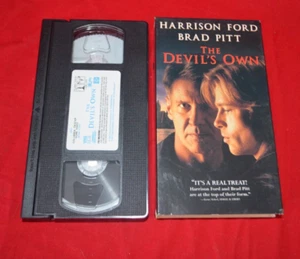 The Devil's Own (1997) VHS Video Tape Movie Harrison Ford Brad Pitt Thriller - Picture 1 of 3