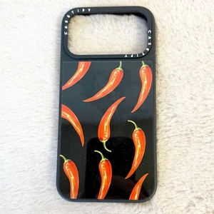CASETIFY iPhone 17 Hülle schwarz mit roten Chilischoten NEU! - Bild 1 von 4
