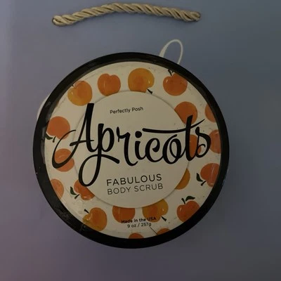 Perfectly Posh Apricots Fabulous Body Scrub New Sealed - Image 1 of 2