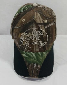 Men's Bass Pro Shops Fishing Baseball Winter Cap Hat Adjustable Camouflage/Black - Picture 1 of 7