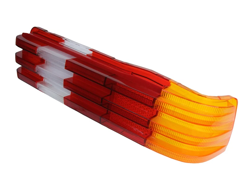 Lente luz trasera derecha URO PARTS 1238203466 MERCEDES-BENZ 300DT 240D 300CDT 280E Foto 1 de 1