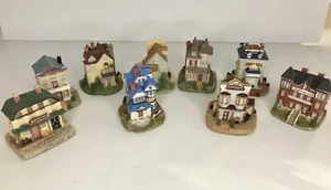 THE AMERICAN COLLECTION - LIBERTY FALLS - LOT OF 9 Mini Christmas Village - Picture 1 of 12
