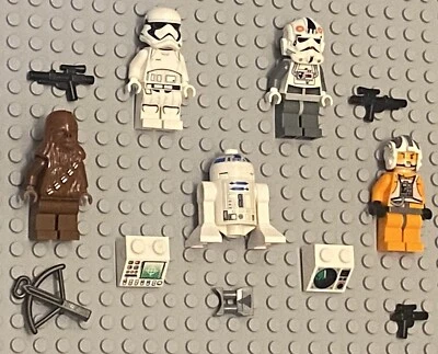 LEGO Star Wars Minifigures Lot Chewbacca R2D2 Stormtrooper Rebel Pilot - Image 1 of 4