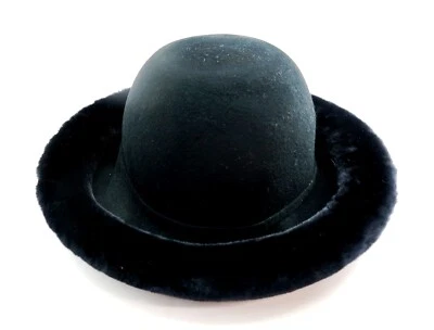 NEW Vintage BETMAR Wool Felt Black Ladies Wool Felt Hat with Original Tag + Box - Image 1 of 4