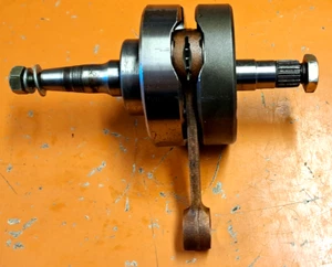 Suzuki PE175 1981 Crankshaft Assy - Picture 1 of 5