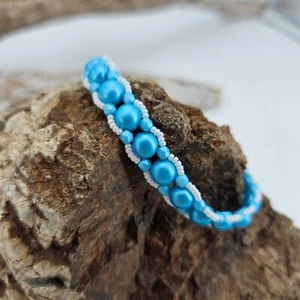 Armband Damen Schmuck Blau Türkis Weiß Glänzend 18cm Lang Magnet Unikat Handmade - Bild 1 von 9