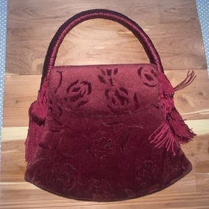 Comeco Burgundy Velvet Flowered Fringe Purse Hand Bag Tassel Magnet Closure - Picture 1 of 12