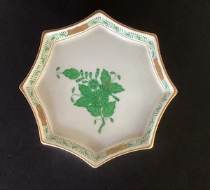 Herend Apponyi Green Chinese Bouquet 4" # 8753 Scalloped Tray Trinket Dish - Picture 1 of 3