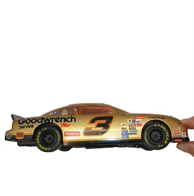 Dale Earnhardt Bass Pro Shops Chevy Monte Carlo 1:24 Diecast 1998 #3 Gold - Image 1 of 4